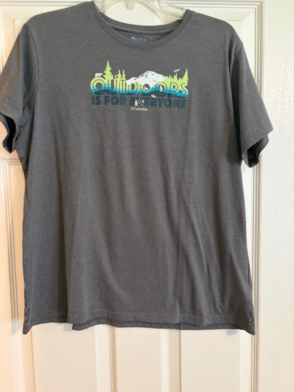 Columbia Tshirt
